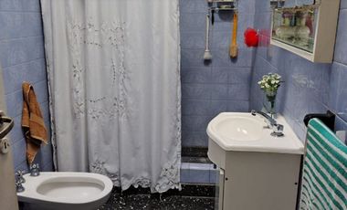 Venta San Martin con Jardin y cochera