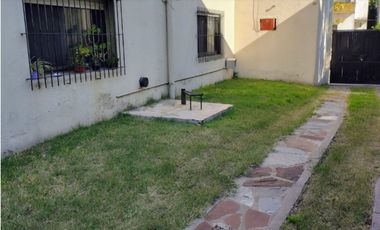 Venta San Martin con Jardin y cochera