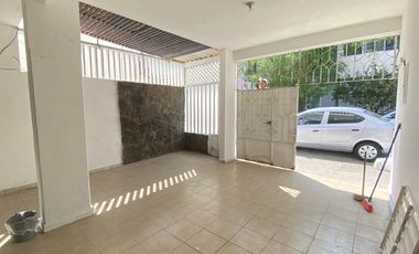 FRACC. REFORMA, Casa en RENTA de 3 recamaras y 1.5 baño