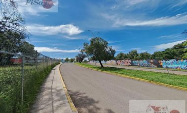 TERRENO EN VENTA Y/O RENTA