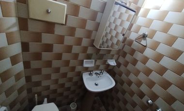 VENTA Casa 4 Amb, cochera y terraza. Villa Adelina