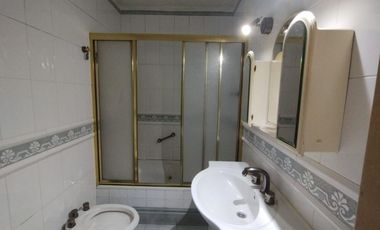 VENTA Casa 4 Amb, cochera y terraza. Villa Adelina