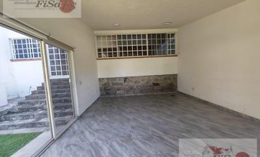 CASA EN RENTA SAN SERAFIN