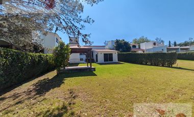 CASA EN RENTA SAN SERAFIN