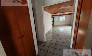 CASA EN RENTA SAN SERAFIN