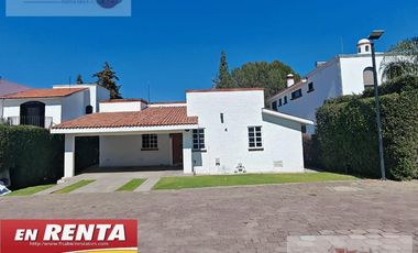 CASA EN RENTA SAN SERAFIN