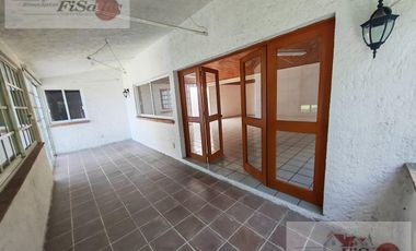 CASA EN RENTA SAN SERAFIN