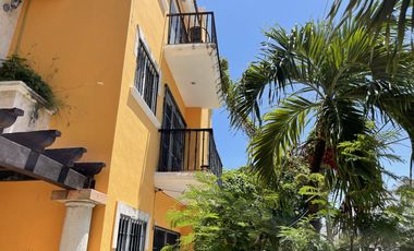 RENTA CENTRO PLAYA DEL CARMEN DEPA 2 RECS Y 2 BAÑOS INTERNET INCLUIDO A 6 calles 5 avenida