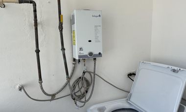 RENTA CENTRO PLAYA DEL CARMEN DEPA 2 RECS Y 2 BAÑOS INTERNET INCLUIDO A 6 calles 5 avenida