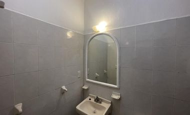 RENTA CENTRO PLAYA DEL CARMEN DEPA 2 RECS Y 2 BAÑOS INTERNET INCLUIDO A 6 calles 5 avenida