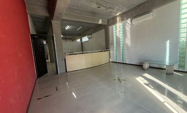 Edifico comercial en renta zona mitras sur Monterrey