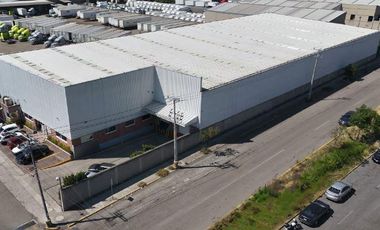 Bodega en renta de 3,635 m2 en Toluca