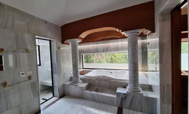 Casa en  renta o venta en Club de Golf Tabachines