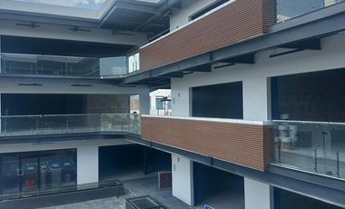 Locales en Renta en Plaza Quiwi Center La Condesa (143.07 m²) L6