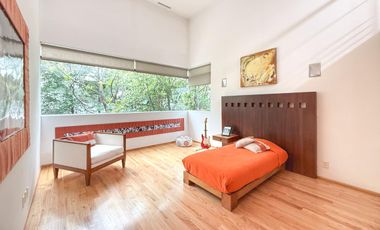 CASA EN CONDOMINIO EN RENTA O VENTA EN HACIENDA DE SANTA FE BERNARDO QUINTANA