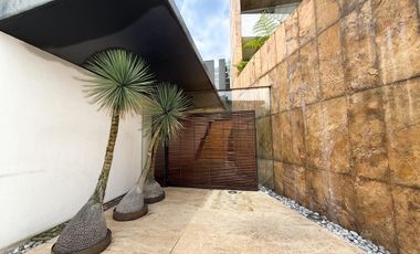 CASA EN CONDOMINIO EN RENTA O VENTA EN HACIENDA DE SANTA FE BERNARDO QUINTANA