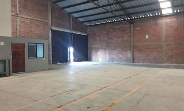 Bodega en renta zona VW