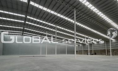 Renta de bodega de 6,561 m² en Toluca