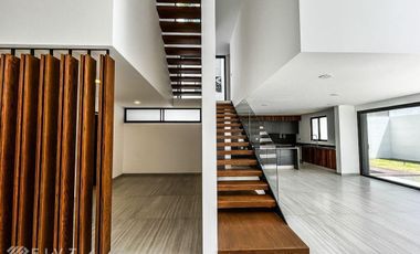 VENTA CASA QUERETARO LA VISTA