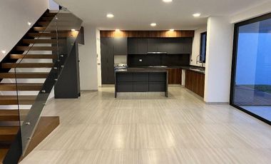 VENTA CASA QUERETARO LA VISTA