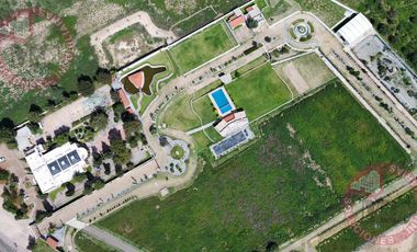 Venta de Terreno Industrial-Mixto, Frente a Planta Cruz Azul, Tepezalá-Aguascalientes.