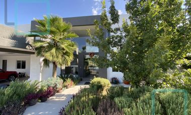 CASA EN VENTA SIERRA ALTA ZONA CARRETERA NACIONAL MONTERREY