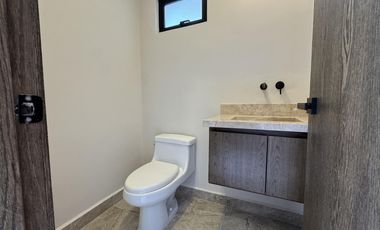 CASA CON ROOF TOP EN VENTA EN LOMAS DE LA RIOJA