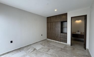 CASA CON ROOF TOP EN VENTA EN LOMAS DE LA RIOJA