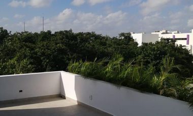Casa residencial en Aqua Cumbres en av huayacan, Cancun