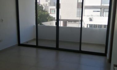 Casa residencial en Aqua Cumbres en av huayacan, Cancun