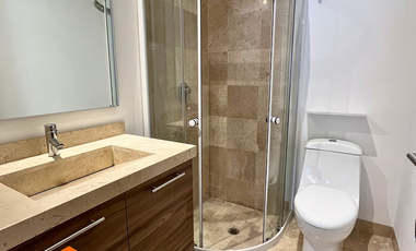 Casa en venta Lomas de juriquilla 4 recámaras + cuarto de servicio