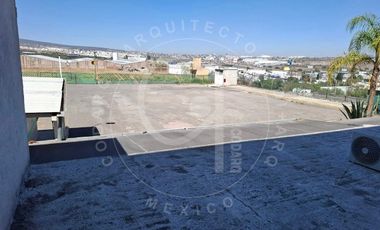 Terreno industrial en venta y renta en La Noria