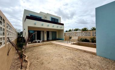 CASA EN VENTA EN CHICXULUB PUERTO