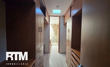 SE RENTA CASA EN CLUB DE GOLF, LA LOMA