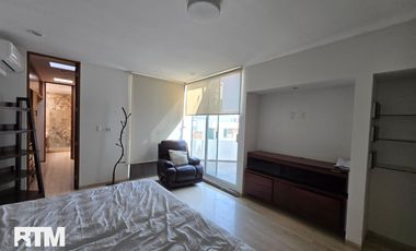 SE RENTA CASA EN CLUB DE GOLF, LA LOMA