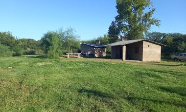 VENTA DE 2 CASA DE 1 DORMI- ANDINO CON VISTA  RIO