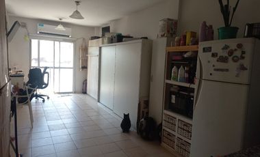 ALQUILER MONOAMBIENTE CIUDADELA  P. 3 DE FEBRERO