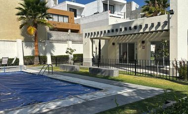Casa en RENTA Amueblada O VENTA en Fraccionamiento Cumbres del Lago