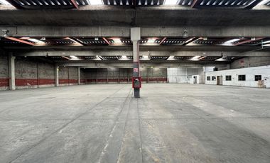 Bodega en renta de 2,509 m2 en Tlalnepantla