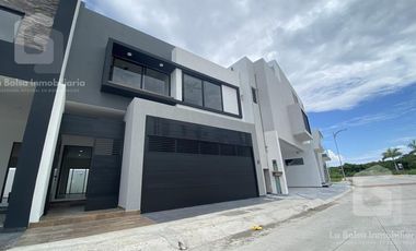 Casa - Fraccionamiento Las Palmas Green