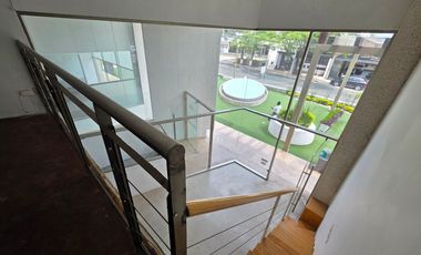 Local - Vista Hermosa