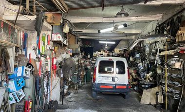 GALPON CON VIVIENDA A REFACCIONAR O DEMOLER LANUS
