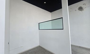 Local Comercial 70m² en Av. Juan Pablo II | Gran Flujo Vehicular y Visibilidad