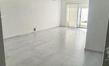 Casa en Renta en Privanzas del Campestre con Rec Planta Baja