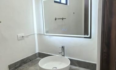 Casa en Renta en Privanzas del Campestre con Rec Planta Baja