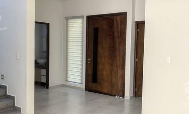 Casa en Renta en Privanzas del Campestre con Rec Planta Baja