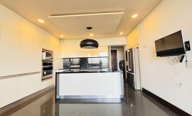 Departamento en RENTA Torre Nebra | 240 m² | Zona Dorada León | 3 Recámaras | Terraza I 3 ESTAC.