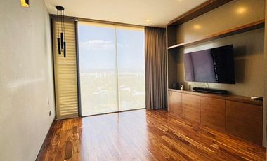 Departamento en RENTA Torre Nebra | 240 m² | Zona Dorada León | 3 Recámaras | Terraza I 3 ESTAC.