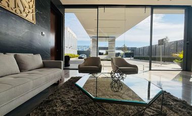 Departamento en RENTA Torre Nebra | 240 m² | Zona Dorada León | 3 Recámaras | Terraza I 3 ESTAC.