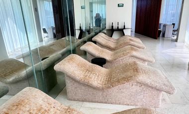 SLS Beach Tower Piso 18 Vistas al Mar · 3 Recámaras — Venta/Renta Departamento en Cancún